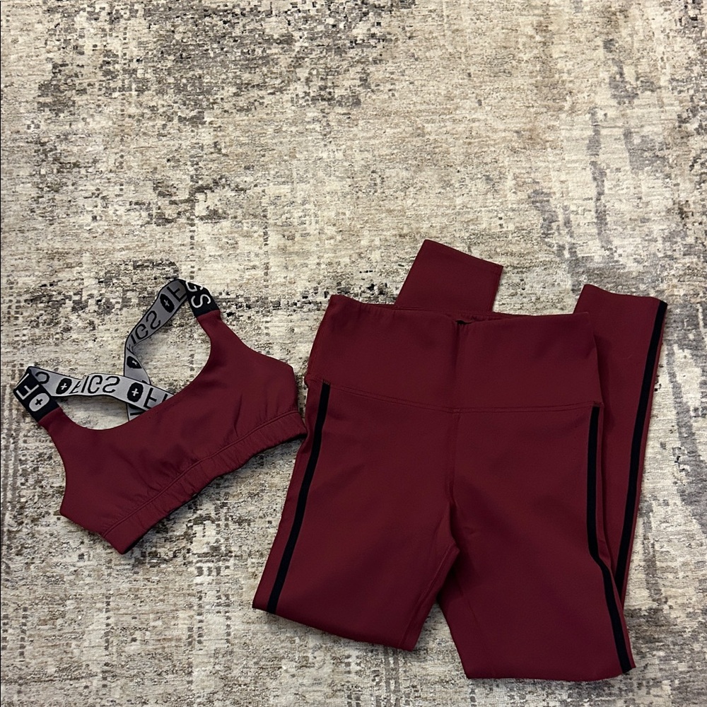 Figs Performance Sports Bra and Leggings